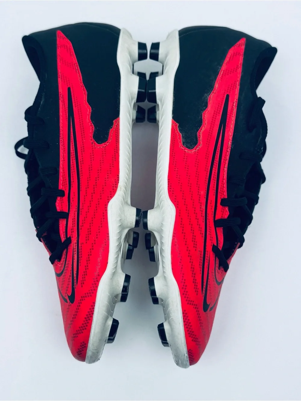 Nike Phantom GX Club FG/MG Soccer Cleats DD9483-600. Men Size 7.5